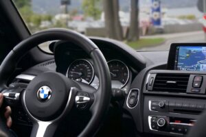 יתרונות ובריאות: כיצד טכנולוגיות המהפכה יפכו את עולם הרכב במהלך העשור הקרוב